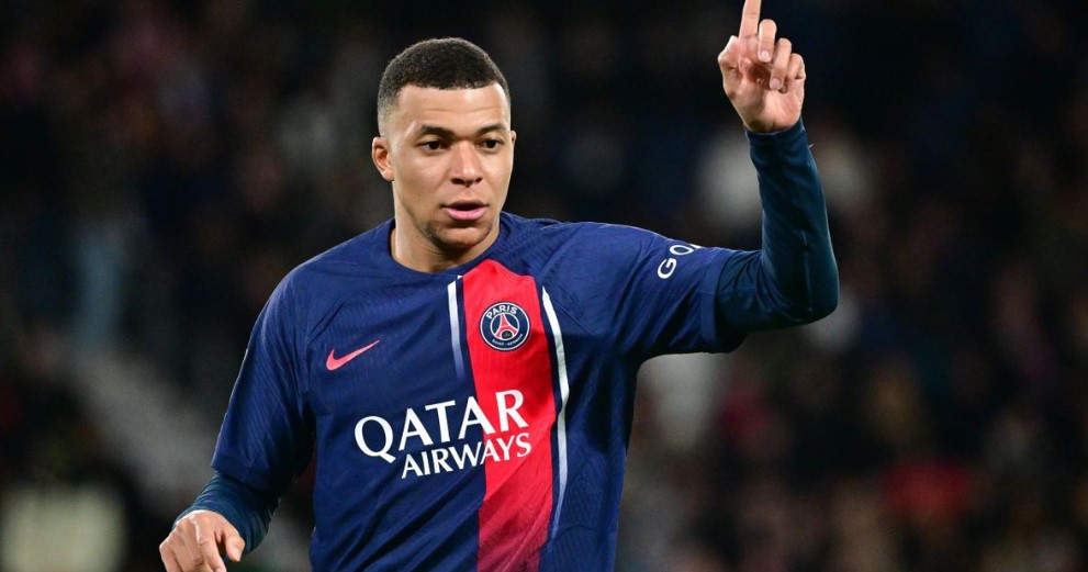 Cầu thủ Kylian Mbappe ghi được cú Poker Cau thu Kylian Mbappe ghi duoc cu Poker
